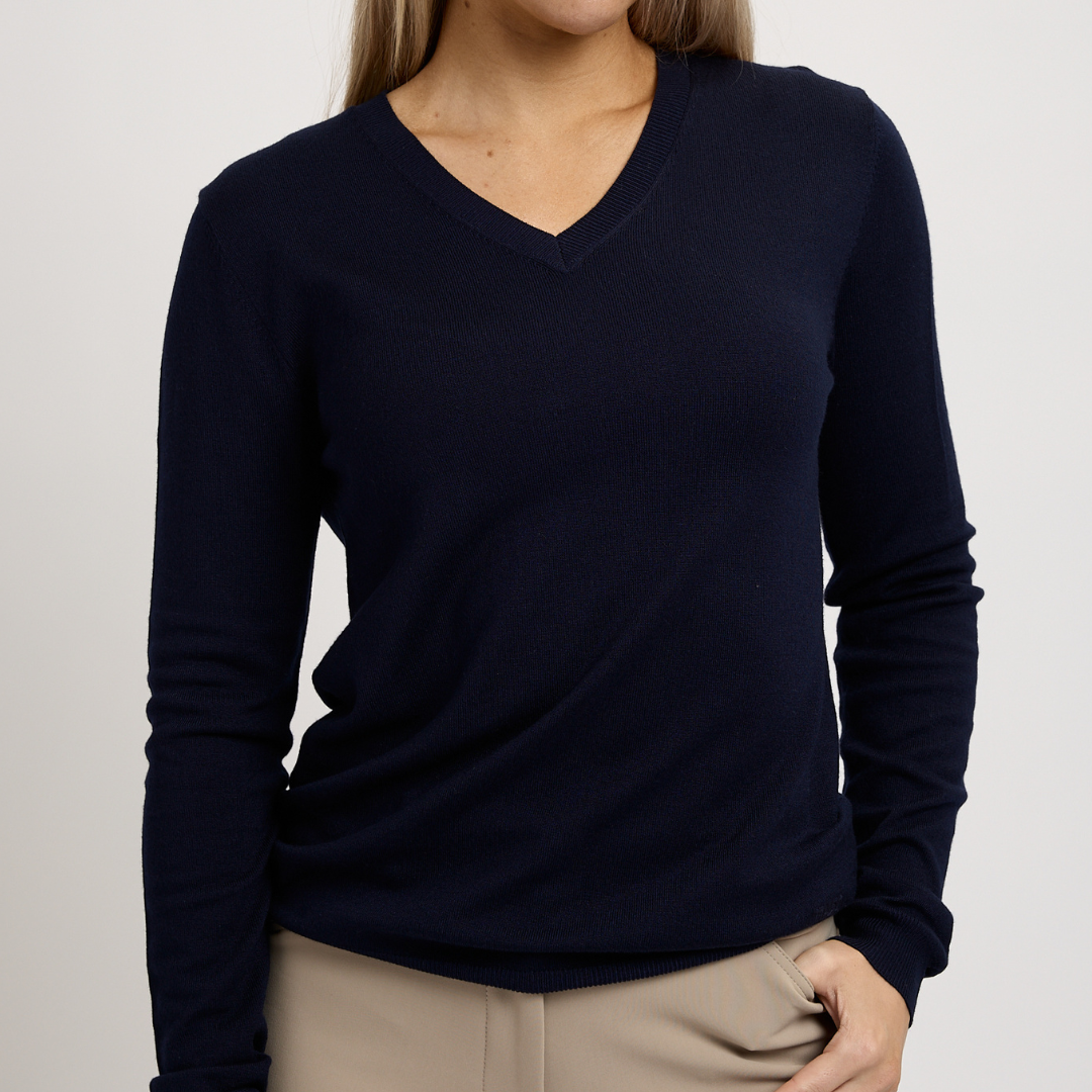 TKEQ ESSENTIAL™: V-Neck Sweater | Classic Navy