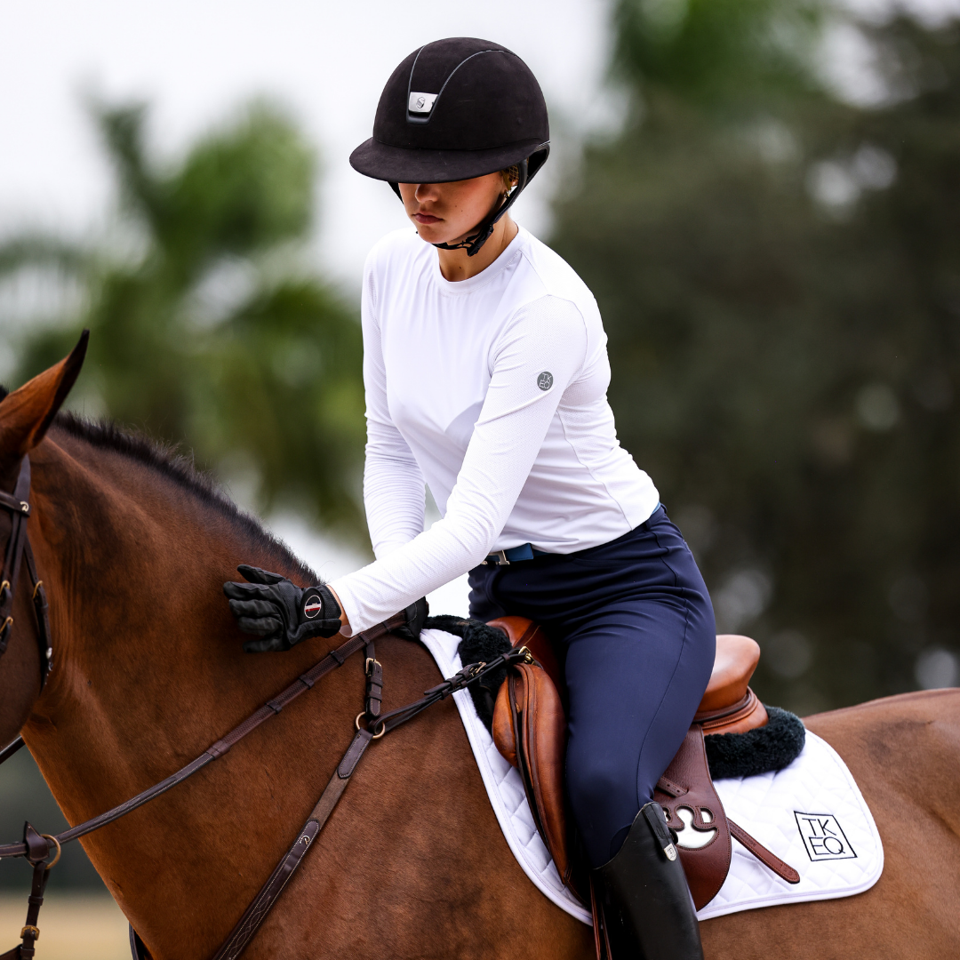 GlobeTROT Performance Top | Classic White